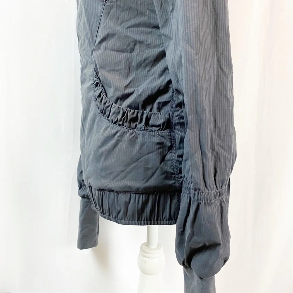 Lululemon Off to Class Jacket  Zip Up Rare Size4